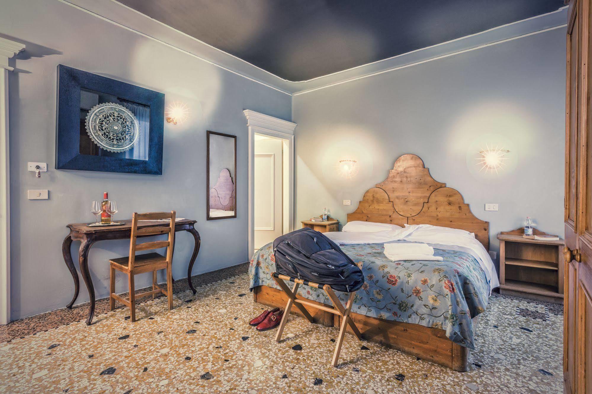 Locanda Bareteri Wenecja Zewnętrze zdjęcie